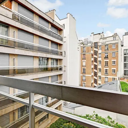 Charming - 2p - Balcony - Saint Honore * 파리